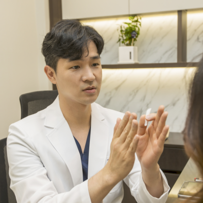 앤드성형외과 최임돈 원장