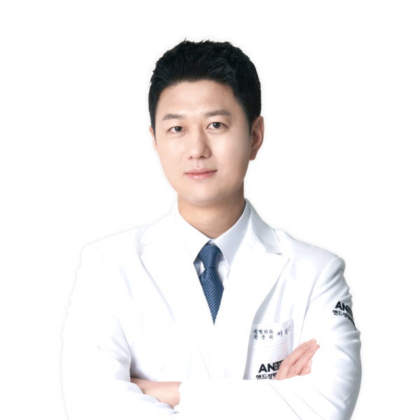 앤드성형외과 이진훈 원장